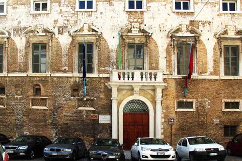 910d6b Ancona, palazzo degli Anziani