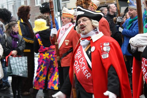 Le cortège remonte la Severinstrasse Carnaval de Cologne 0689