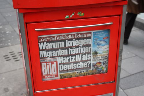 La Une de Bild Zeitung le 19 février Photos-1-0873.jpg