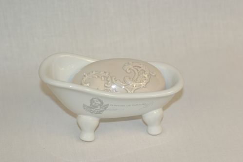 Baignoireavec savon Marquise
