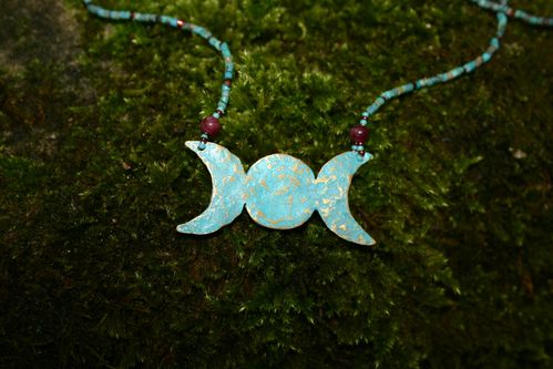 Bijoux-symboliques-Triple-Lune-Turquoises-Tourmaline.jpg