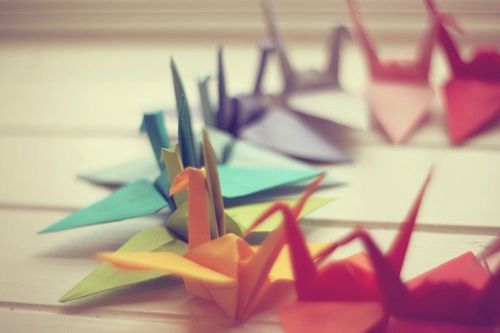 origami-cranes-600x400
