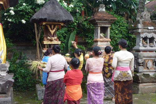 Ubud cérémonie 6 mois de Kadek (14)
