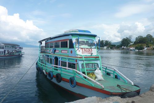 Lac Toba arrivée taxi et bateau (10)