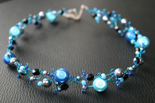 Bijoux-en-perles-5896.JPG