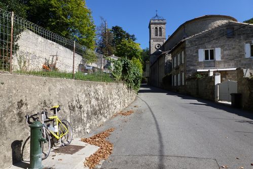 P1010692 (Combovin, village au pied du col des Limouches)