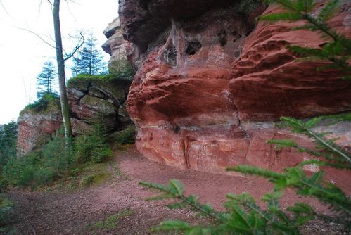 I02 - Roche du Diable - St Leon