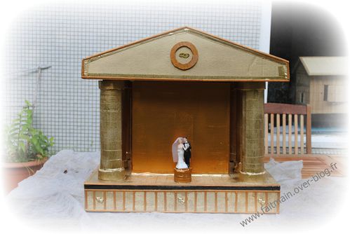 urne-temple-grecque.JPG
