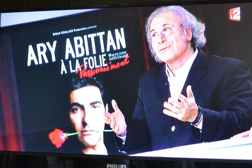 A La Folie Ary Abittan Torrent Gratuit