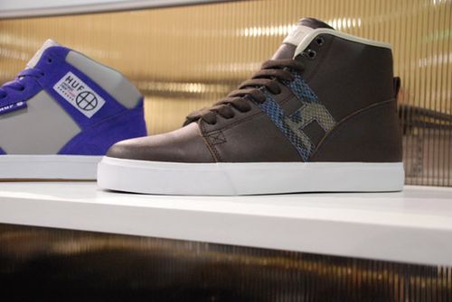 HUF-Spring-Summer-2010-Footwear-A-Closer-Look-03.jpg