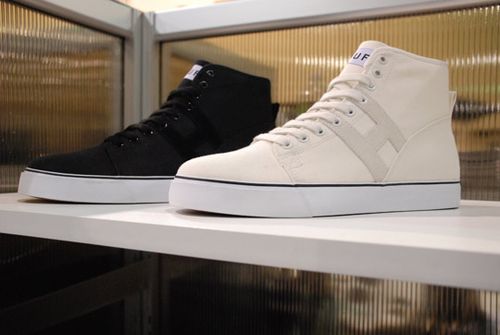HUF-Spring-Summer-2010-Footwear-A-Closer-Look-07.jpg