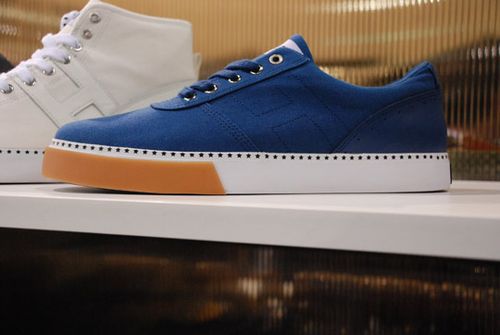HUF-Spring-Summer-2010-Footwear-A-Closer-Look-09.jpg