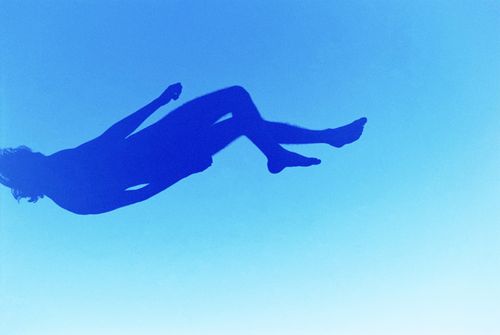 mcginley blue falling-copie-1