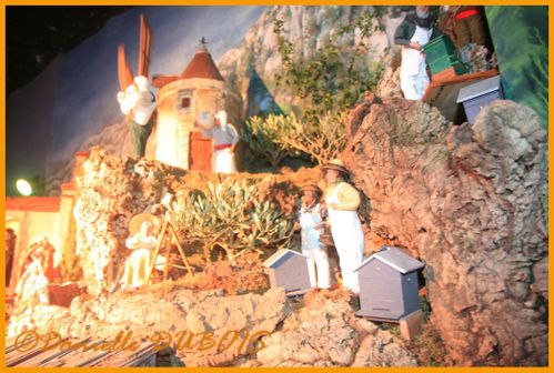 St Tropez crèches 2010 14