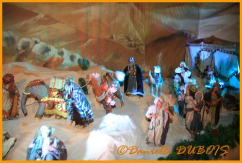St Tropez crèches 2010 23