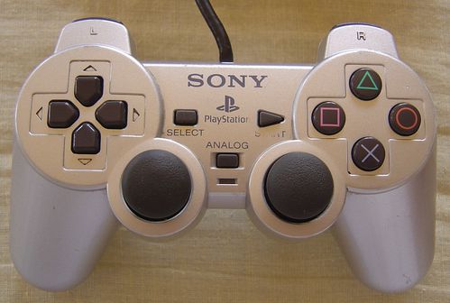 Sony---Playstation-2---Manette-2-.JPG