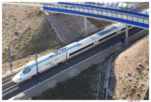 serie102-de-renfe-bautizada-como-pato.jpg