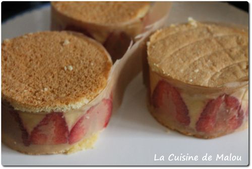 montage-fraisier-avant-decoration-recette.JPG