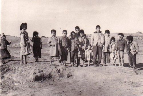 Groupe d'enfants de DREA(19)