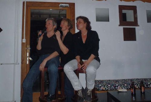 Karaoke--le-trio.JPG