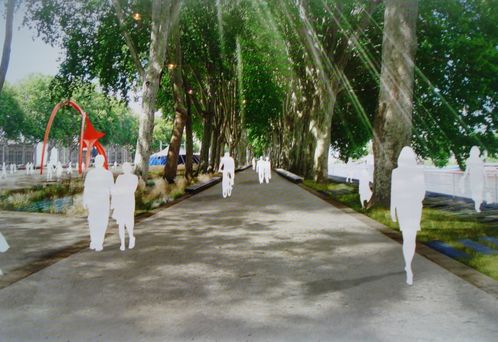 Place La Rochefoucault, Promenade sous les platanes