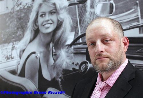 Bruno Ricard à l'exposition Brigitte Bardot (Blog Bagnaud)