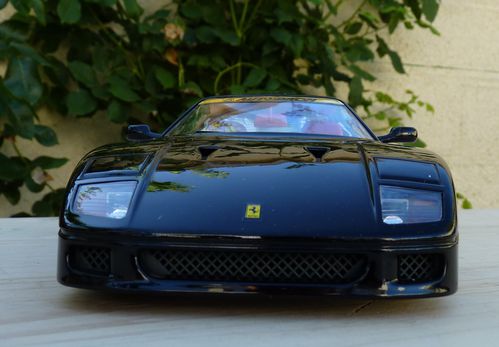 F40-NOIRE-5.jpg