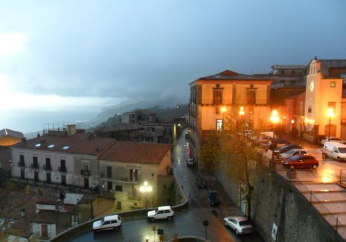 luci-aprile.JPG