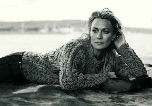 Robin-Wright-02---pull-Marylin-Darel.jpg
