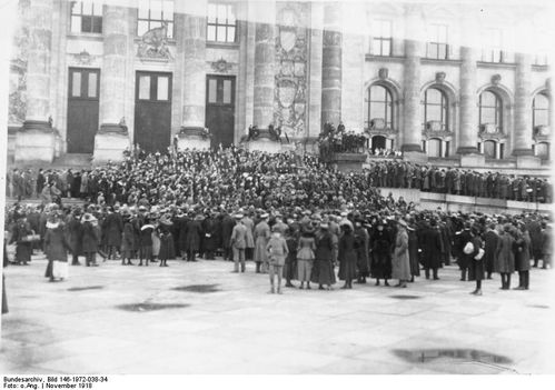 spartachismo, assemblea operai e soldati a Berlino, novembr