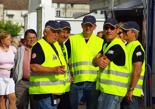 Circuit-des-Remparts-21-Yellow-team.JPG