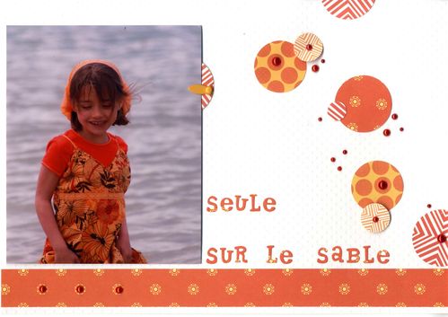Seule sur le sable 1