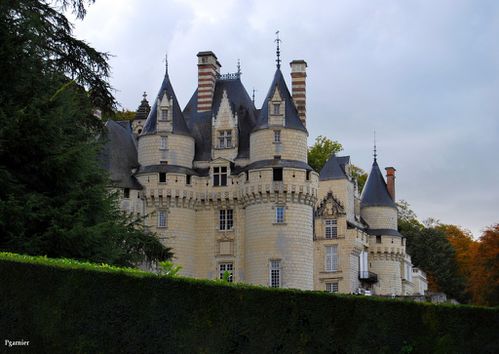 Le-chateau-de-la-belle-au-bois-dormant 0021a