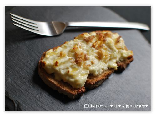 tartine chèvre miel1