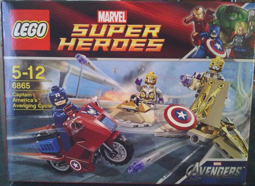 lego-6865-Captain-America-s-Avenging-cycle 20120926 191121