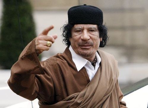 kadhafi-moi-je-suis-la-je-n-interviens-pas-faites-ce-que-vo.jpg