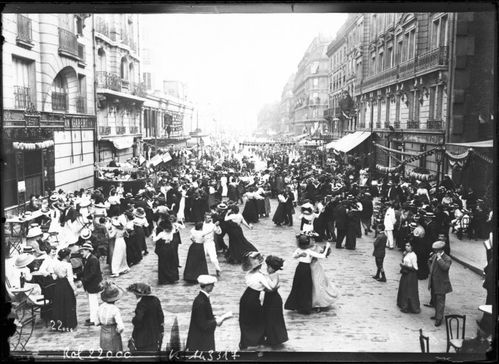 Bal populaire du 14 juillet 1912 (Paris).jpeg