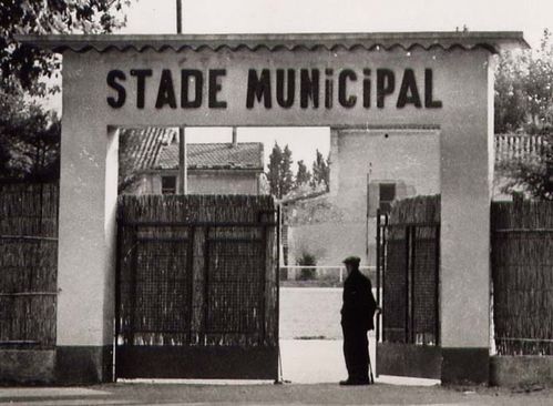porte-du-stade-2.jpg