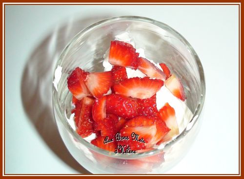 ABMH Verrine fraises, mascarpone et spéculoos 4