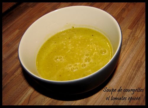 soupe-de-courgettes-tomates-epicees.jpg