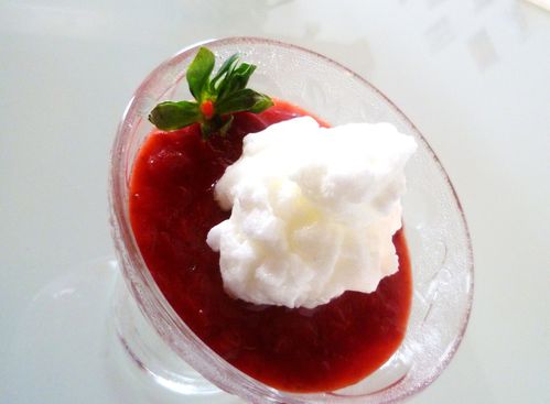 Oeufs-fraise-2.JPG