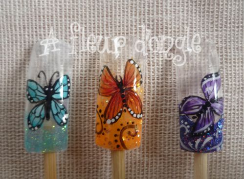 Nail-art-papillons.jpg