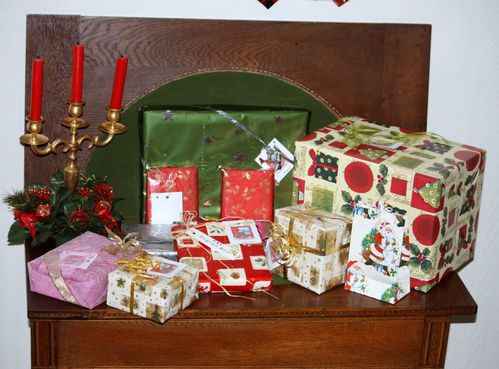 cadeaux noel emballes [1600x1200]