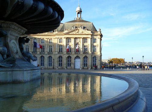 PLACE-DE-LA-BOURSE-P1000933-BIS-.JPG