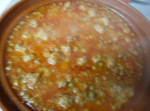 Tagine-de-Viande-hachee-au-petit-pois.jpg