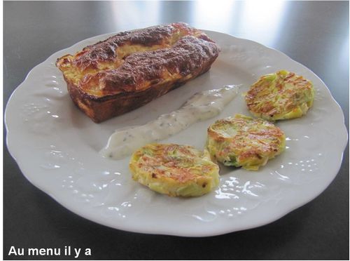 pain de saumon et sa sauce au fromage blanc, galettes de po