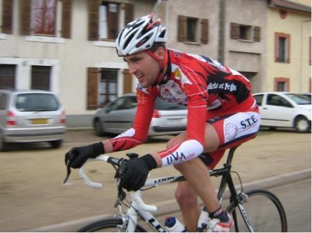 GP_Enduiest_2010_2_Thibaut_Villa_fonce_vers_la_gagne.jpg