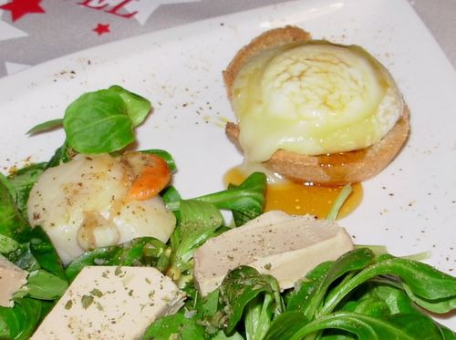 Salade st-jacques, foie gras & chèvre4