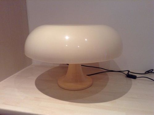 lampe blanche