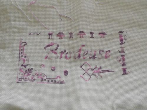 maison-de-brodeuse--etape-2.JPG